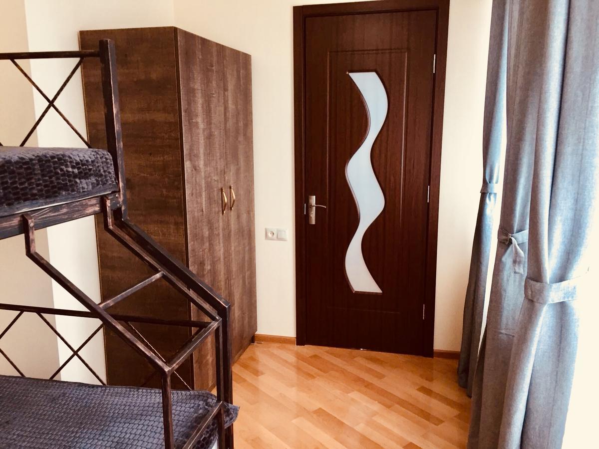 Asterias Apartment Tbilisi Ngoại thất bức ảnh