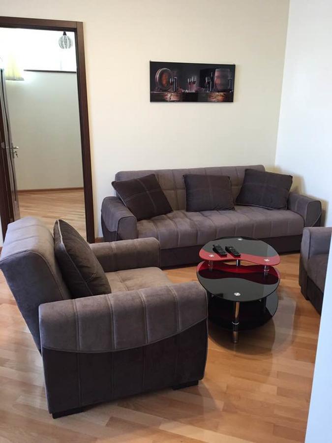 Asterias Apartment Tbilisi Ngoại thất bức ảnh