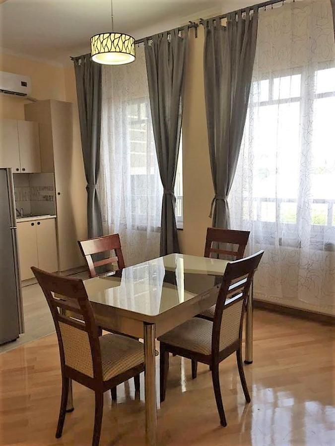 Asterias Apartment Tbilisi Ngoại thất bức ảnh